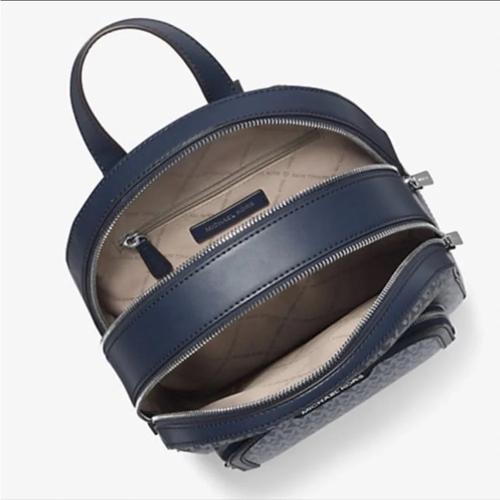 MICHAEL KORS Jaycee Medium Ombré Signature Logo Zip Pocket Backpack Navy NWT